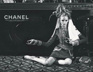 Юная модель Дарья Строкус снялась для рекламы Chanel Paris-Bombay