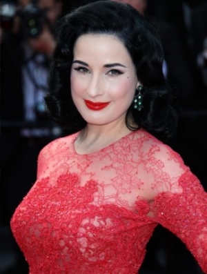 В рекламе новой коллекции Dita Eyewear снялась Dita Von Teese