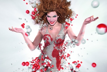 Милла Йовович в календаре Campari 2012