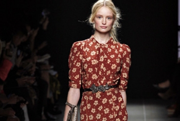 Платья Bottega Veneta весна-лето 2013