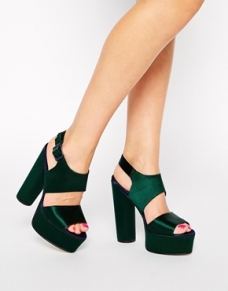 Сандалии на каблуке ASOS HAVE IT YOUR WAY 3 937,00 руб.