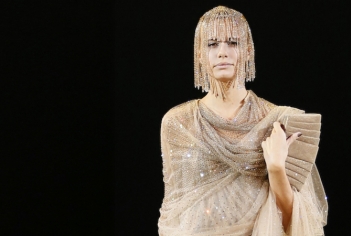 Показ Giorgio Armani 2015 SS