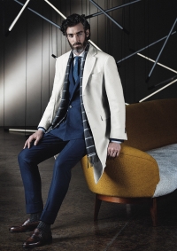 костюмы Canali