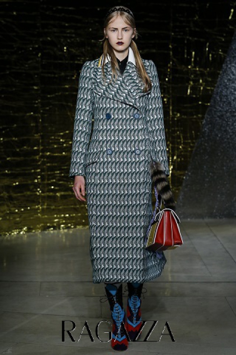 длинное шерстяное пальто Miu Miu, весна 2016
