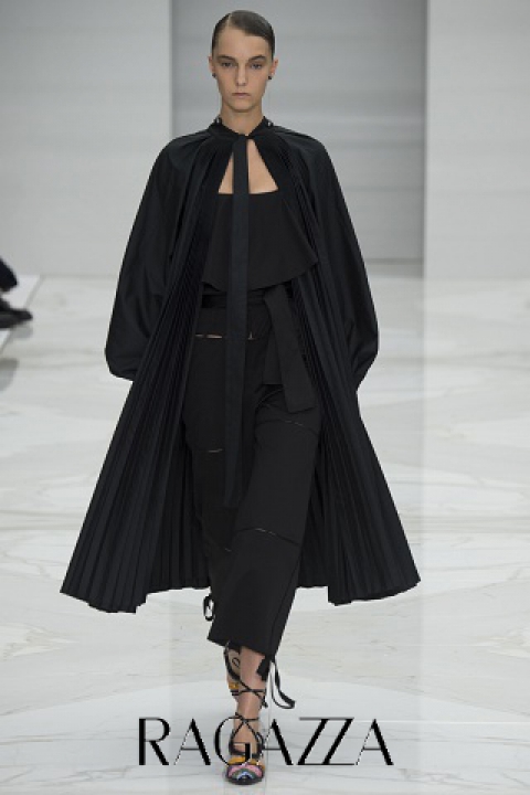накидка Salvatore Ferragamo, весна 2016