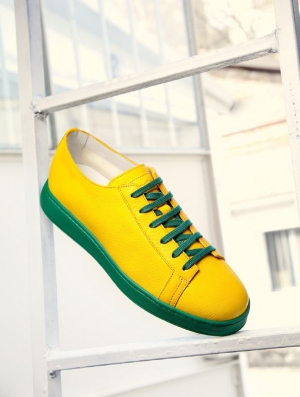 Кеды олимпийской расцветки от Santoni